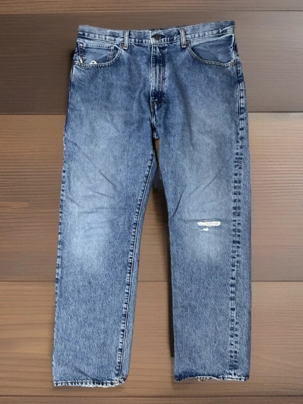 Levi’s Blue Tab 551z Big E Premium Size: 36x32 Bootcut Distressed Medium Wash